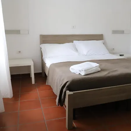 Ave Gratia Plena Auberge de jeunesse *